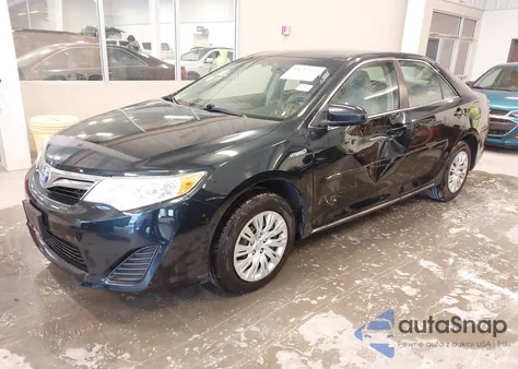 2014 Toyota Camry Hybrid Le z USA, uszkodzony, nr VIN 4T1BD1FK4EU112663